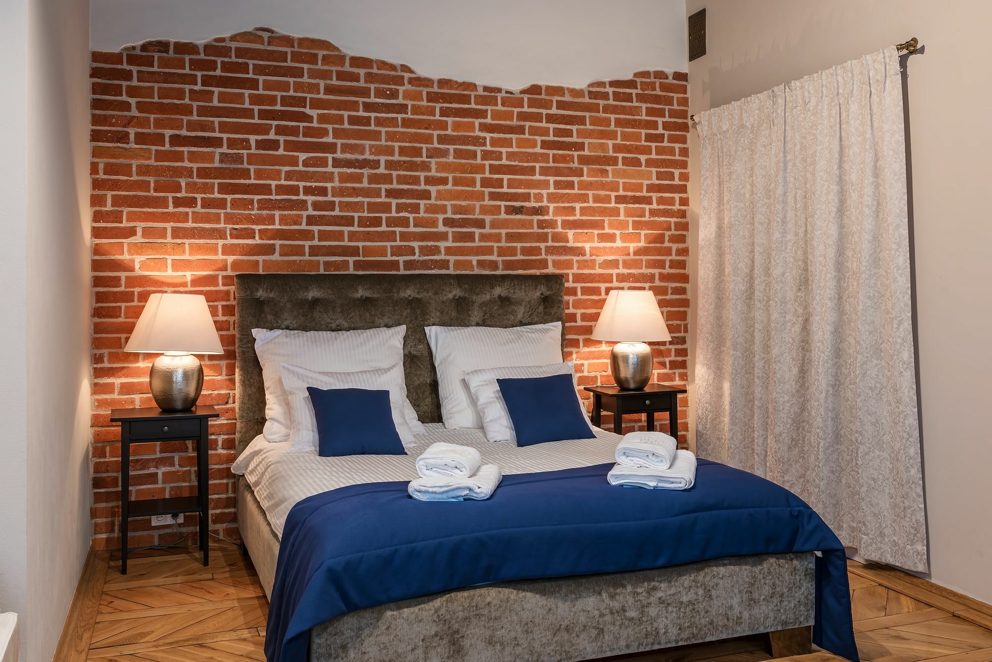 Aparthotel Mr 3 3*