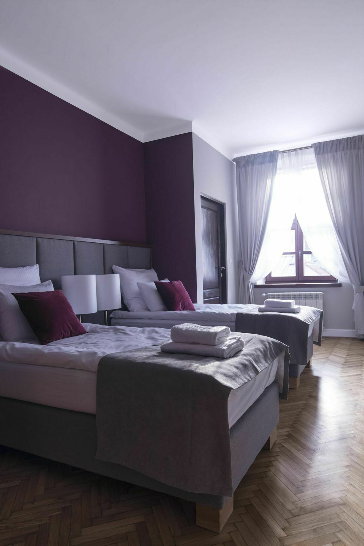 Mr 3 3* Kraków